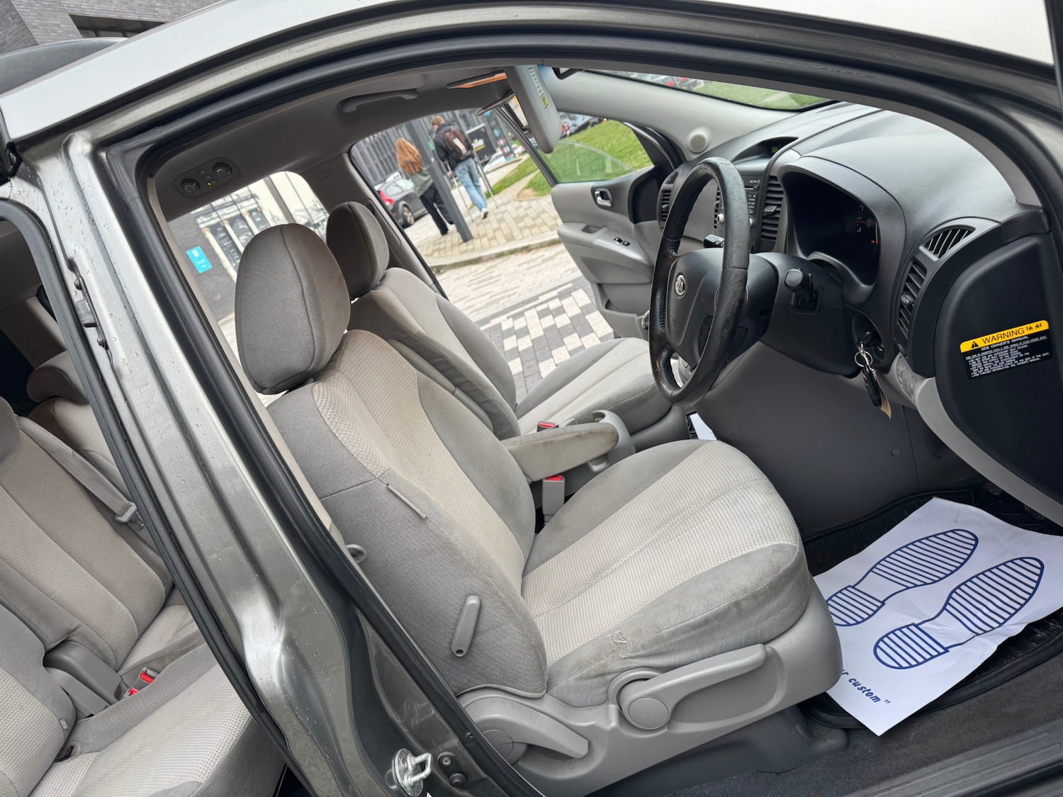 Used Kia Sedona 2011 for sale - 77807492: Photo 18