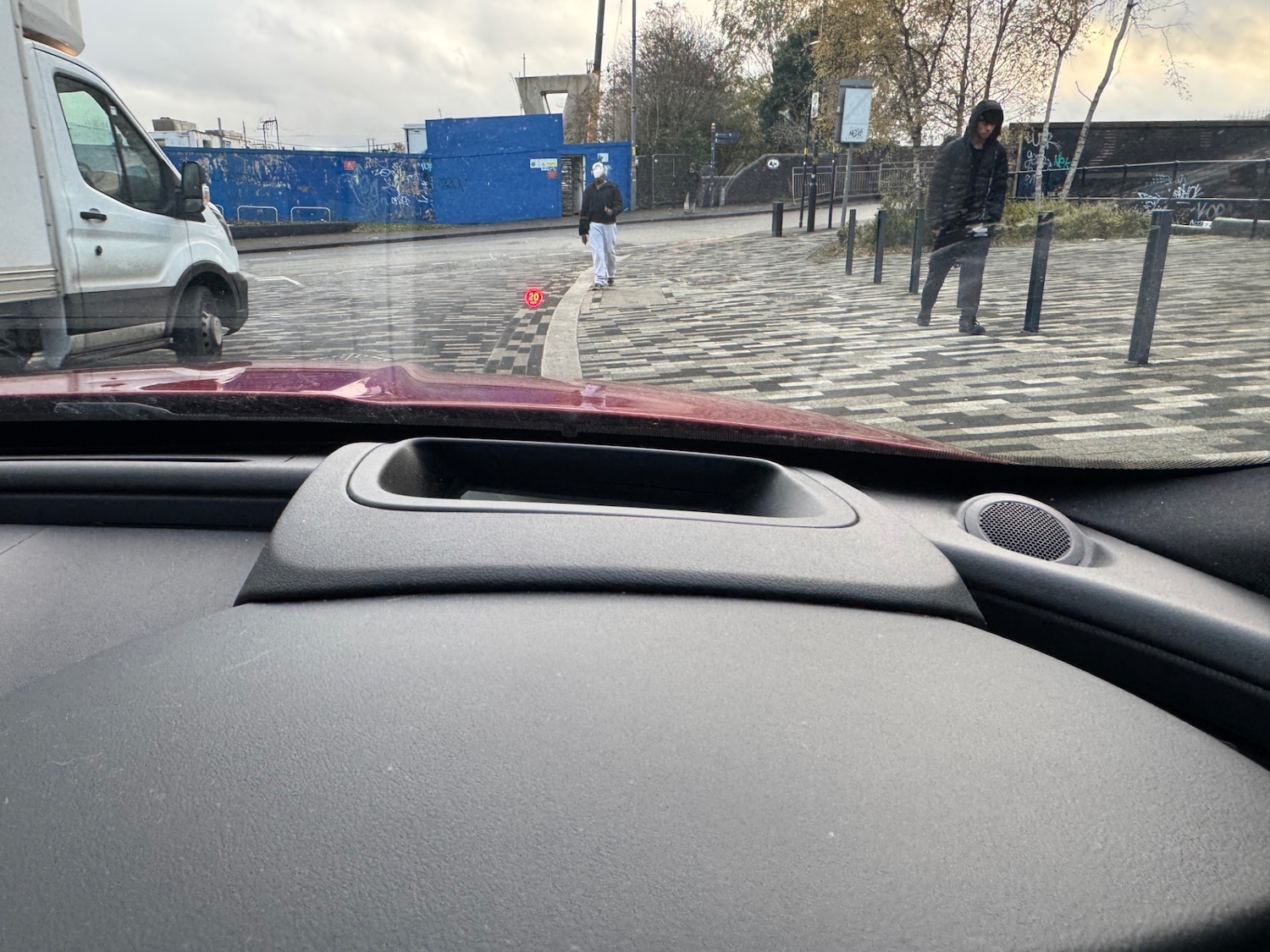 Used Jaguar XE 2015 for sale - 76882858: Photo 11