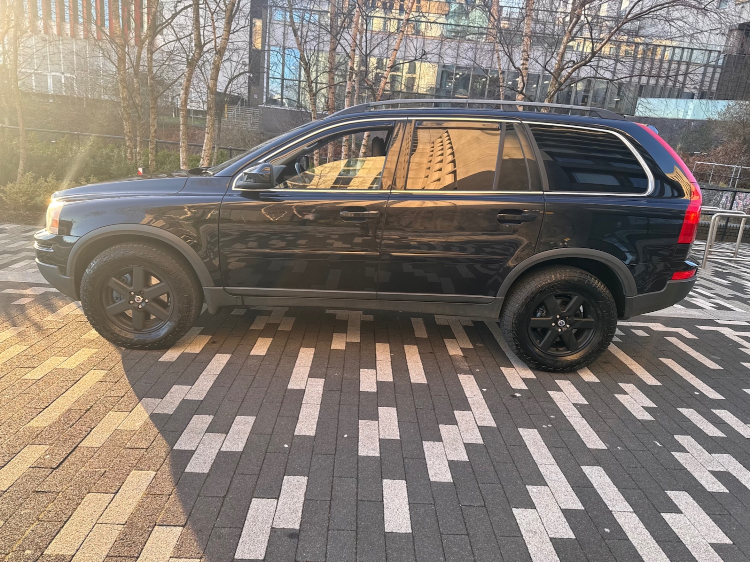 Used Volvo XC90 2009 for sale - 77216373: Photo 5