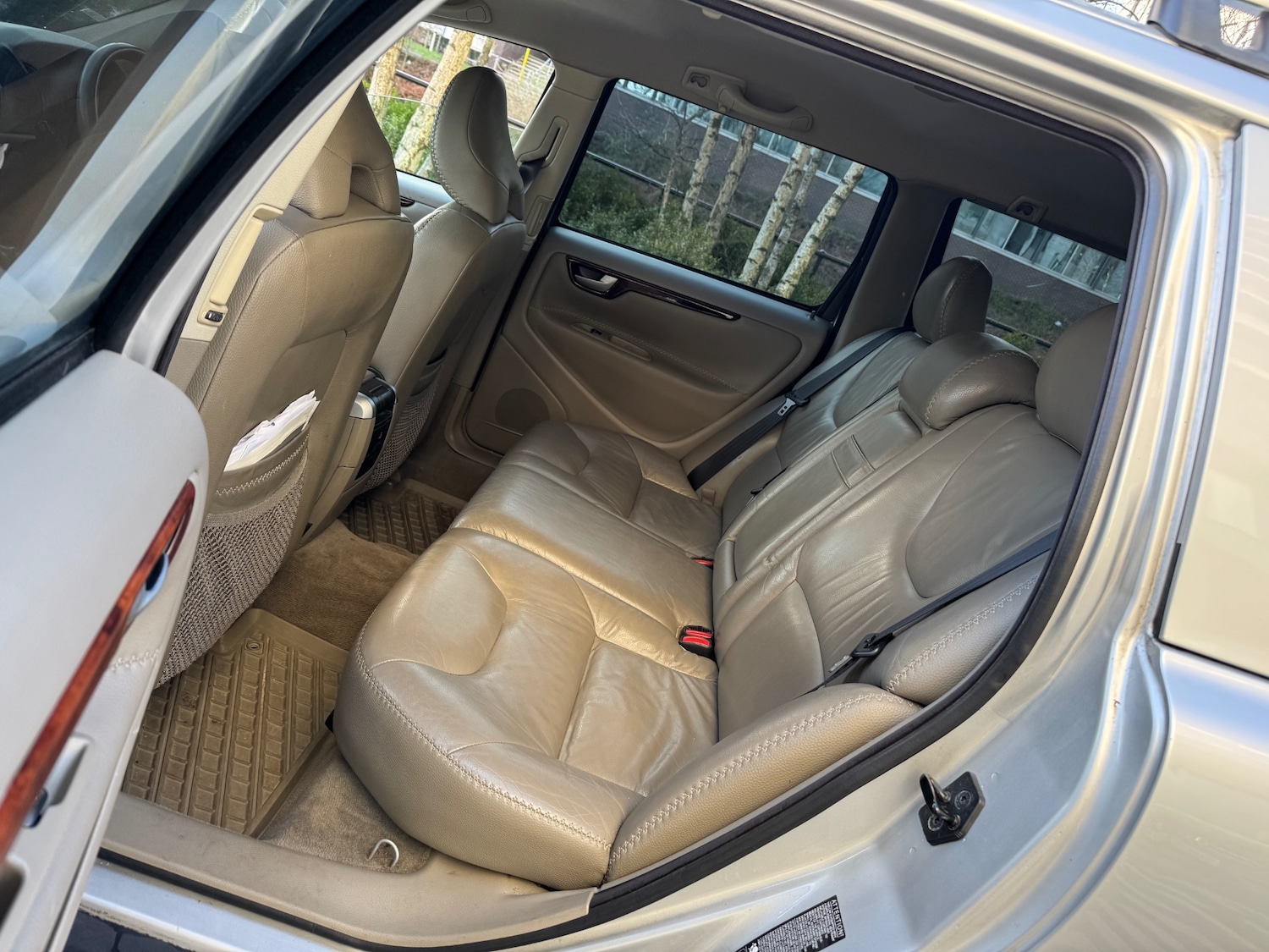 Used Volvo XC70 2005 for sale - 77881432: Photo 17