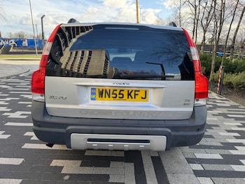 Used Volvo XC70 2005 for sale - 77881432: Photo