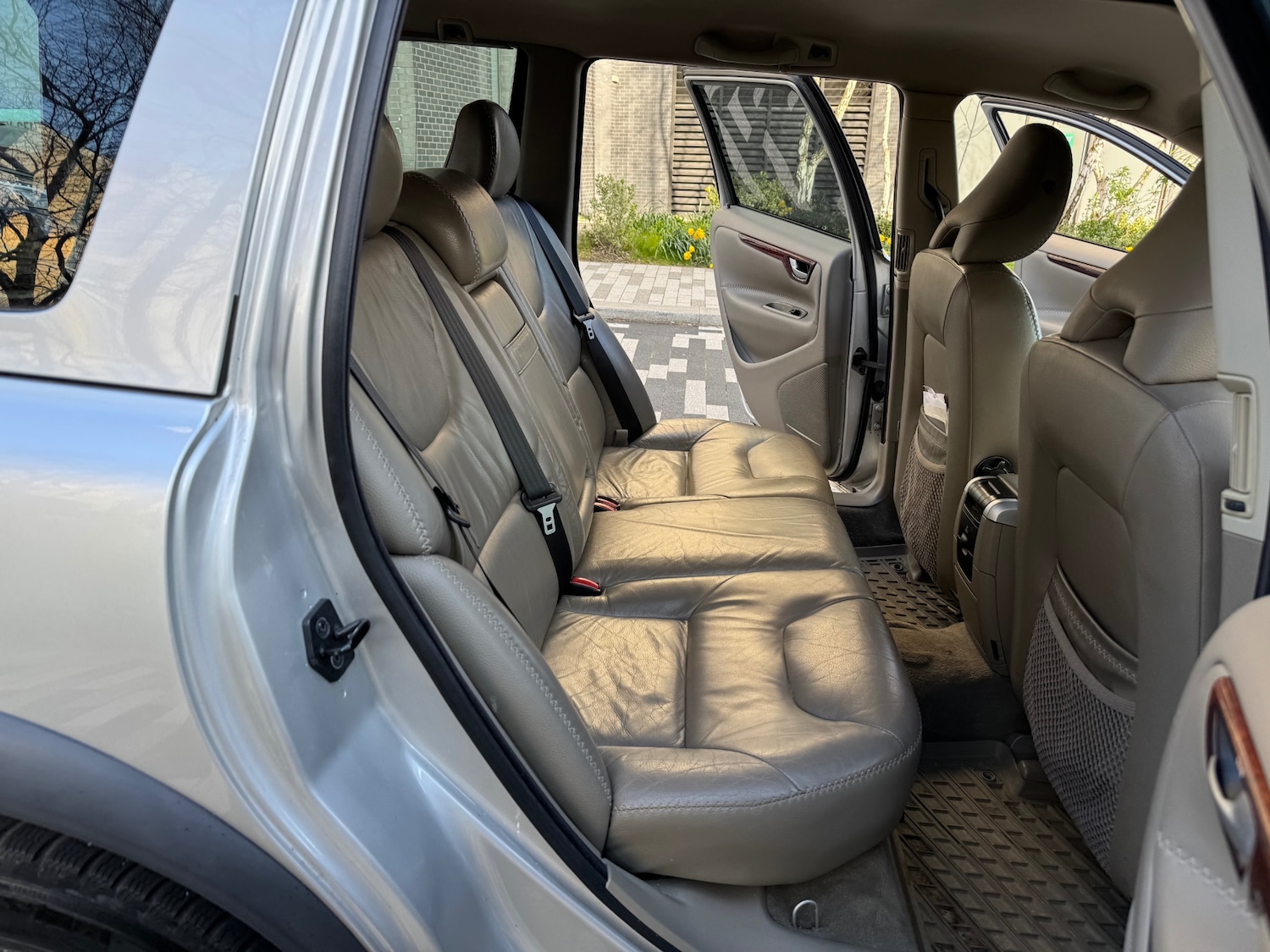 Used Volvo XC70 2005 for sale - 77881432: Photo 7