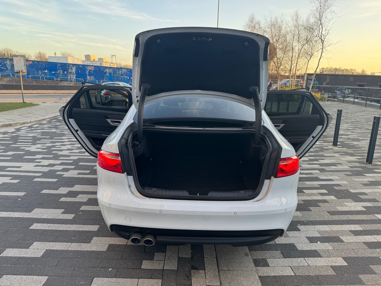 Used Jaguar XF 2017 for sale - 77656709: Photo 10