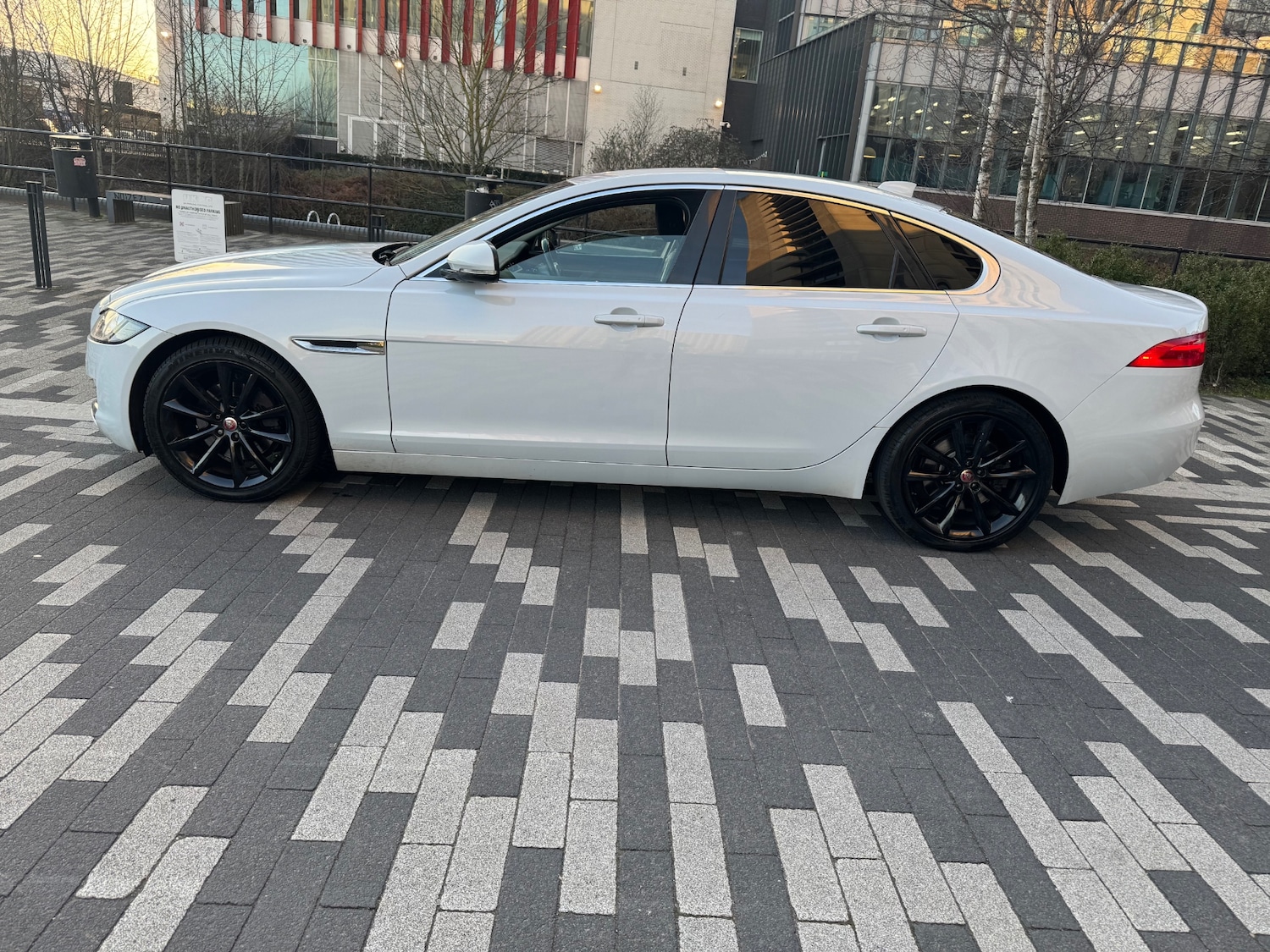 Used Jaguar XF 2017 for sale - 77656709: Photo 5