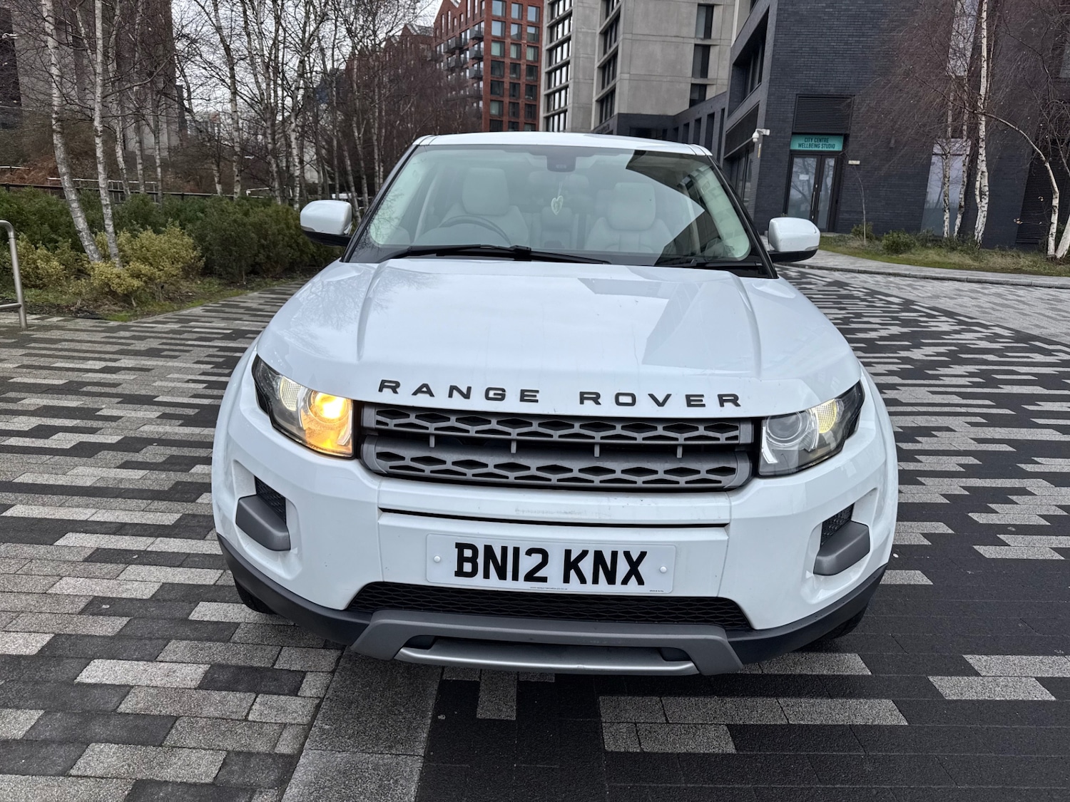 Used Land Rover Range Rover Evoque 2012 for sale - 76974786: Photo 2