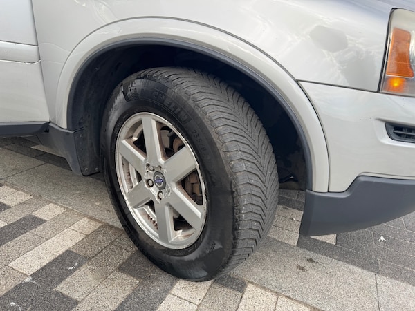 Used Volvo XC90 2010 for sale - 75645473: Photo 12