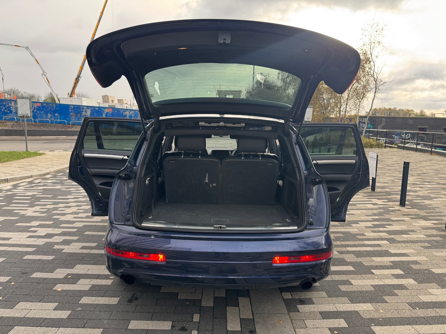 Used Audi Q7 2006 for sale - 76627277: Photo 11