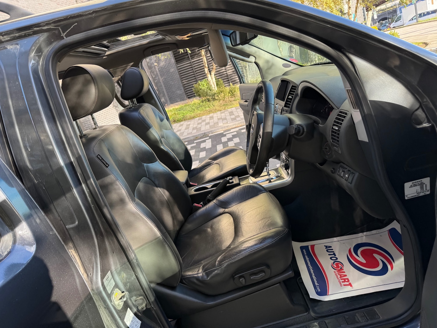 Used Nissan Pathfinder 2010 for sale - 76397254: Photo 18