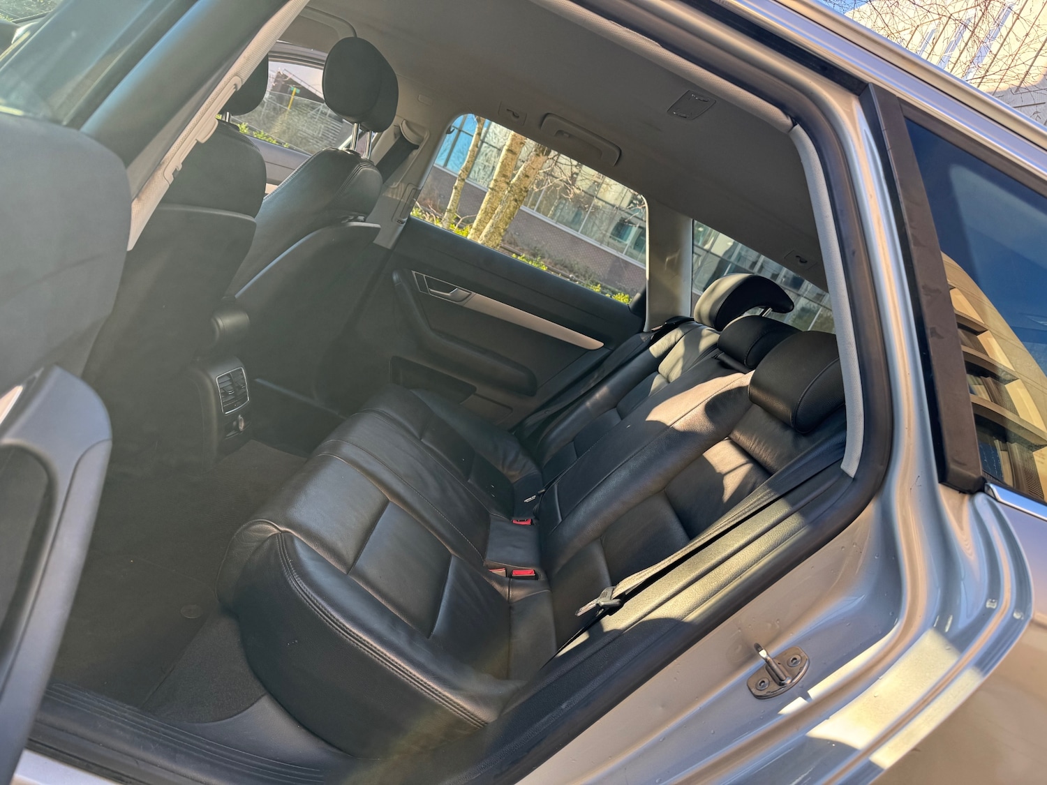 Used Audi A6 2010 for sale - 77096860: Photo 17