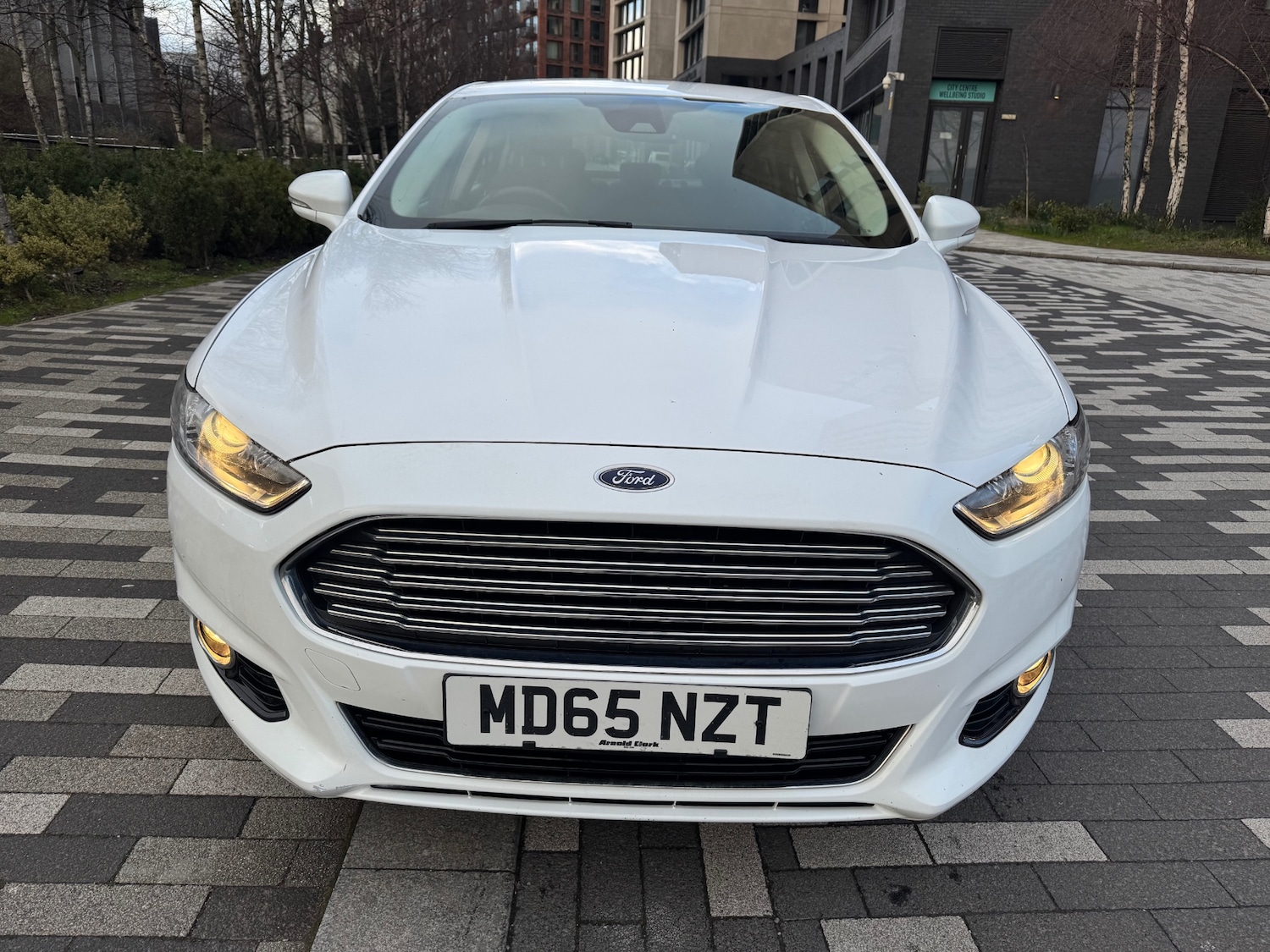 Used Ford Mondeo 2015 for sale - 77573675: Photo 2