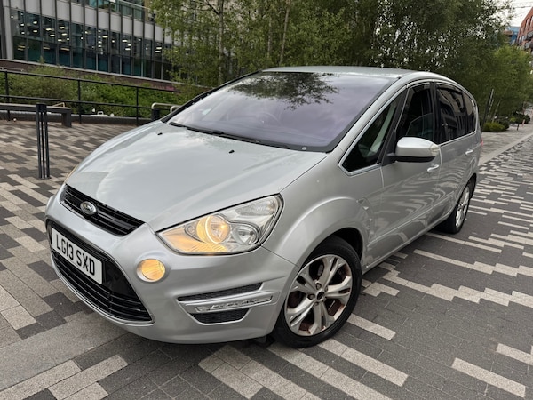 Used Ford S-Max 2013 for sale - 74847691: Photo 13