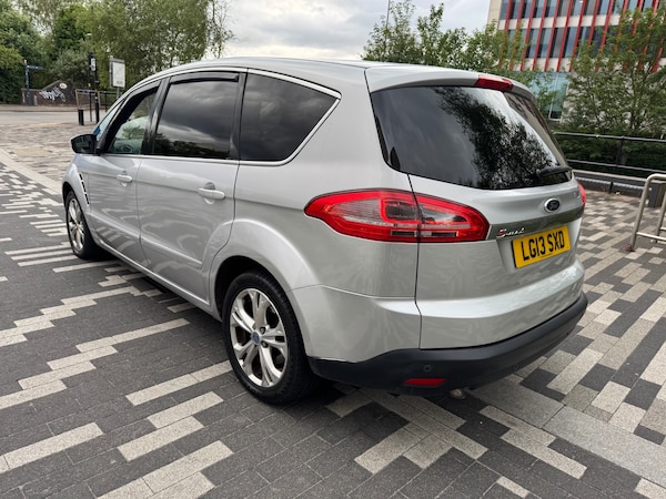 Used Ford S-Max 2013 for sale - 74847691: Photo 15
