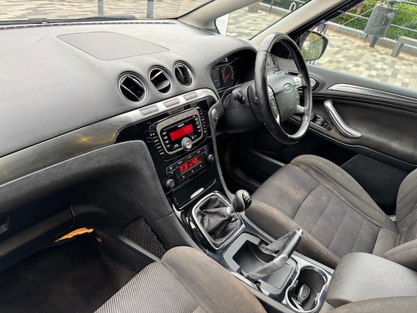 Used Ford S-Max 2013 for sale - 74847691: Photo 6