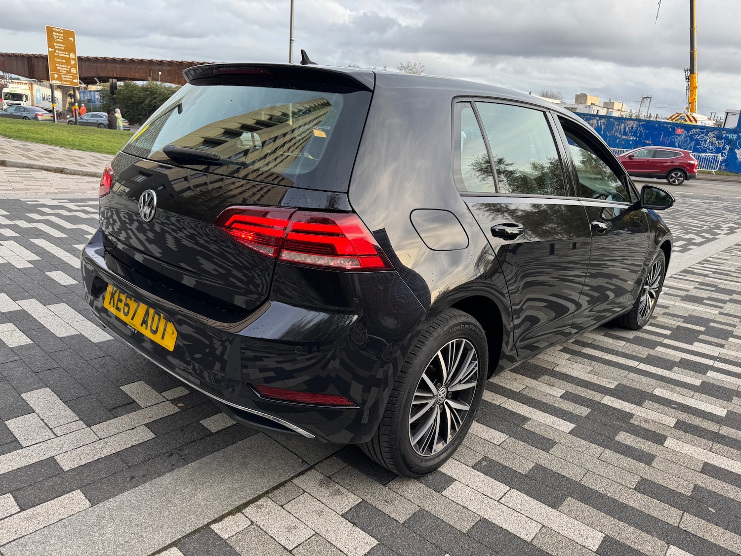 Used Volkswagen Golf 2018 for sale - 76407689: Photo 13
