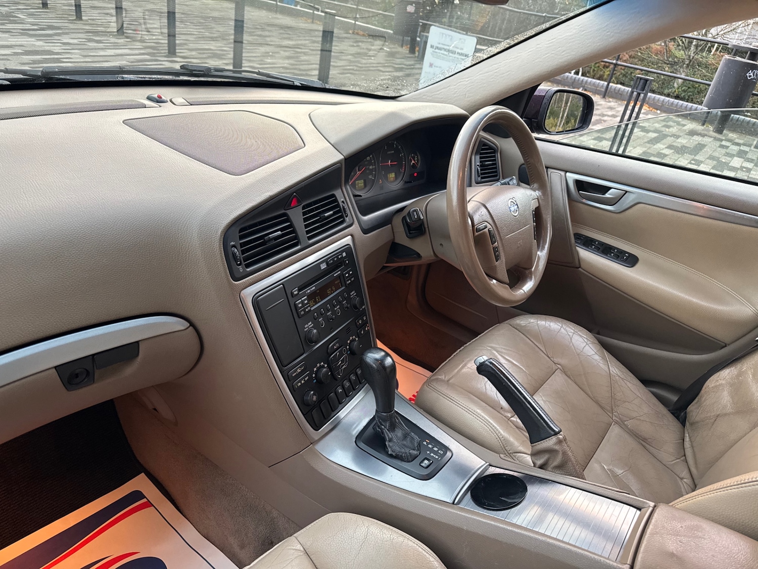 Used Volvo V70 2005 for sale - 76618937: Photo 16