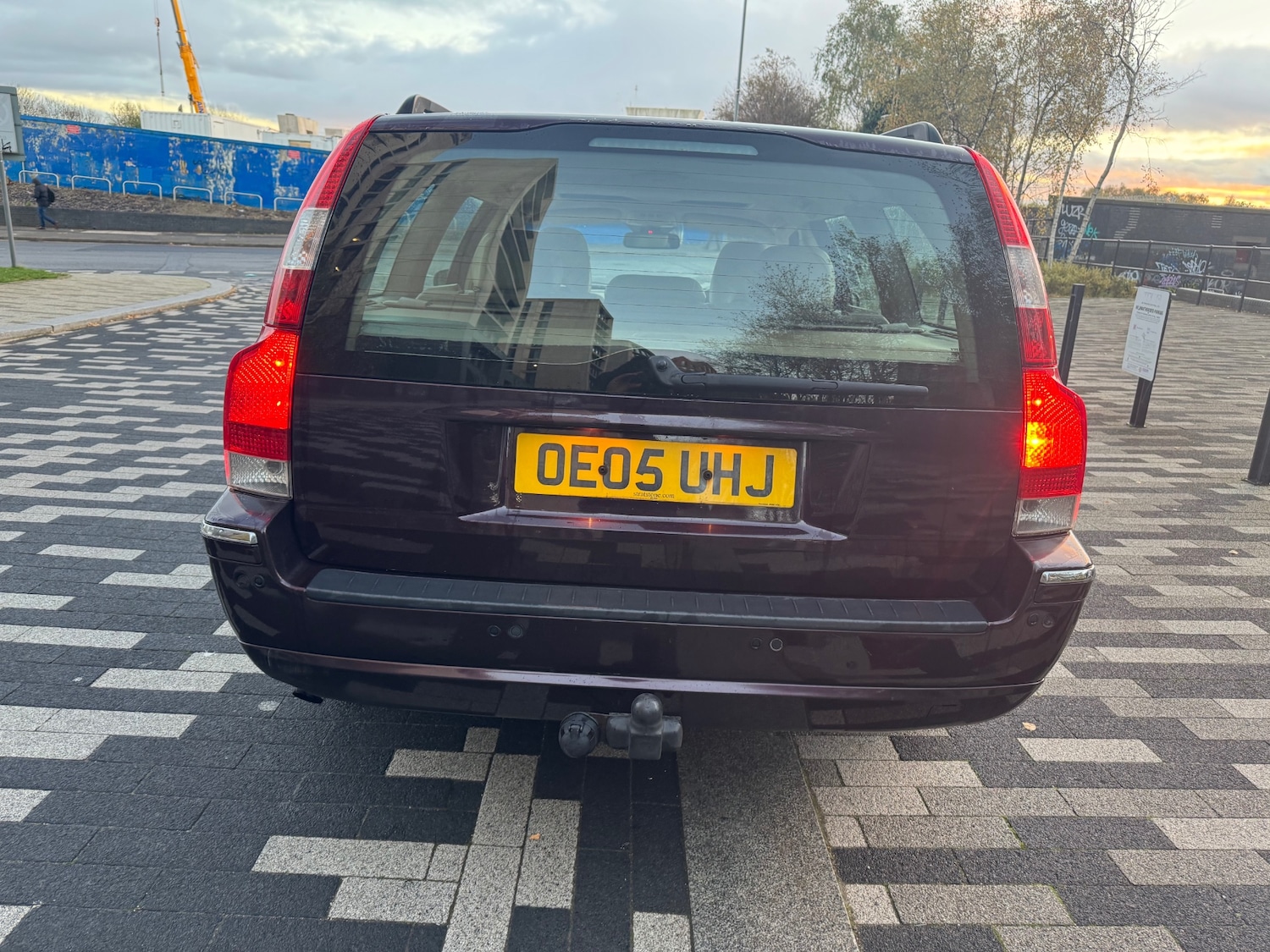 Used Volvo V70 2005 for sale - 76618937: Photo 4