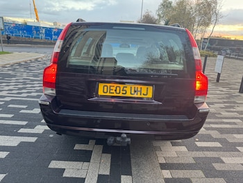 Used Volvo V70 2005 for sale - 76618937: Photo