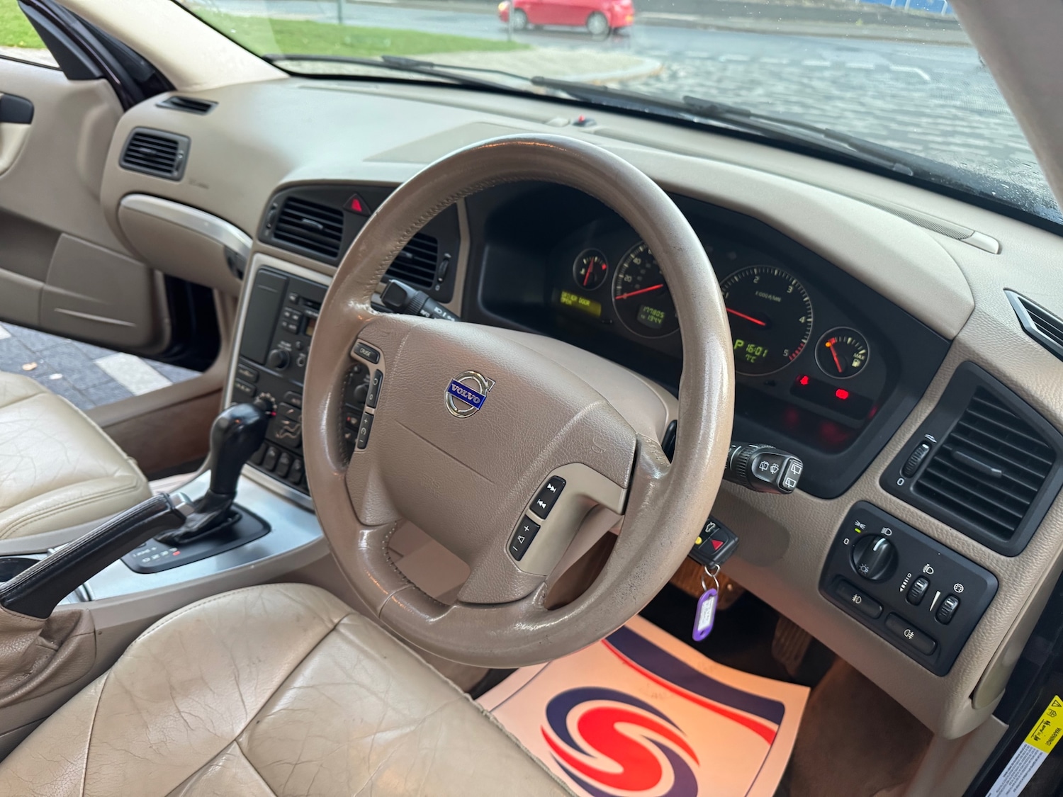 Used Volvo V70 2005 for sale - 76618937: Photo 9