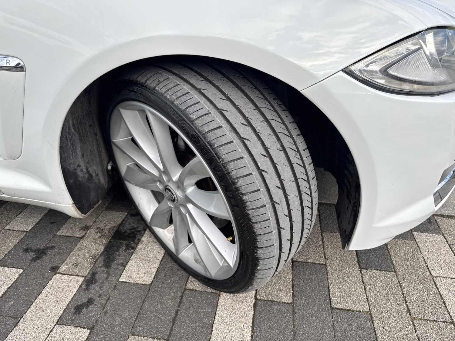 Used Jaguar XF 2013 for sale - 77129870: Photo 12