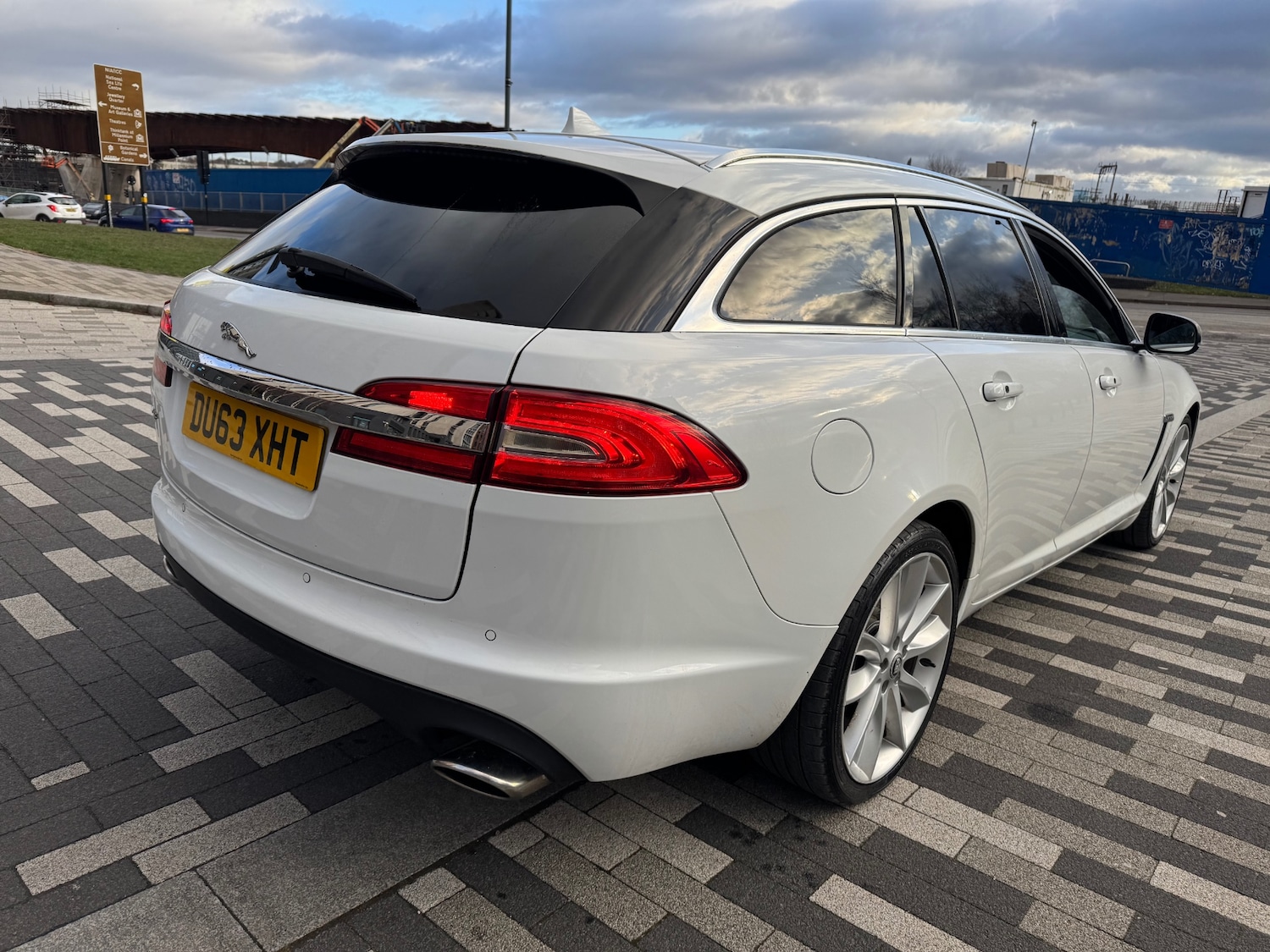 Used Jaguar XF 2013 for sale - 77129870: Photo 14