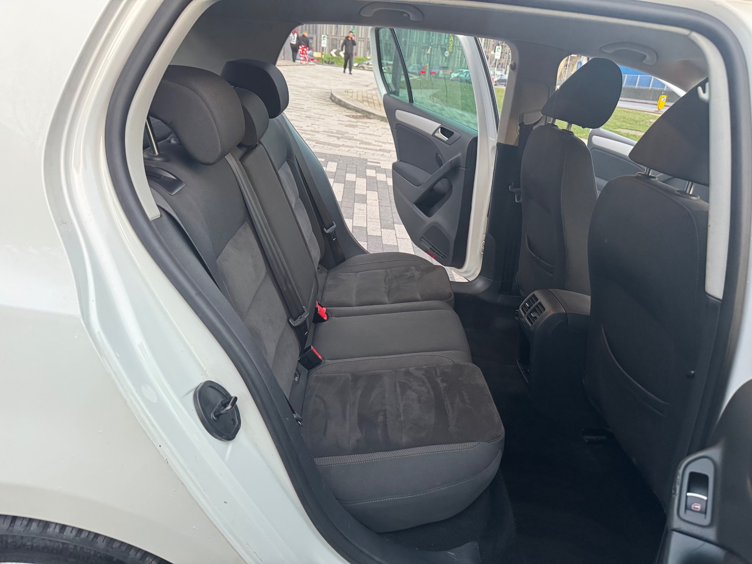 Used Volkswagen Golf 2009 for sale - 77525182: Photo 7