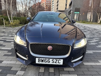 Used Jaguar XF 2017 for sale - 77082665: Photo