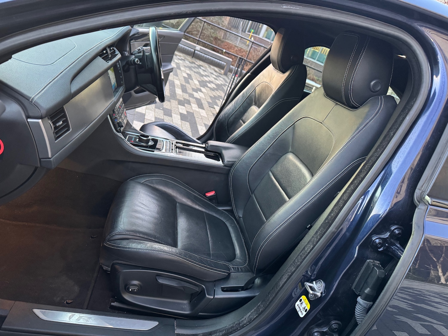 Used Jaguar XF 2017 for sale - 77082665: Photo 6