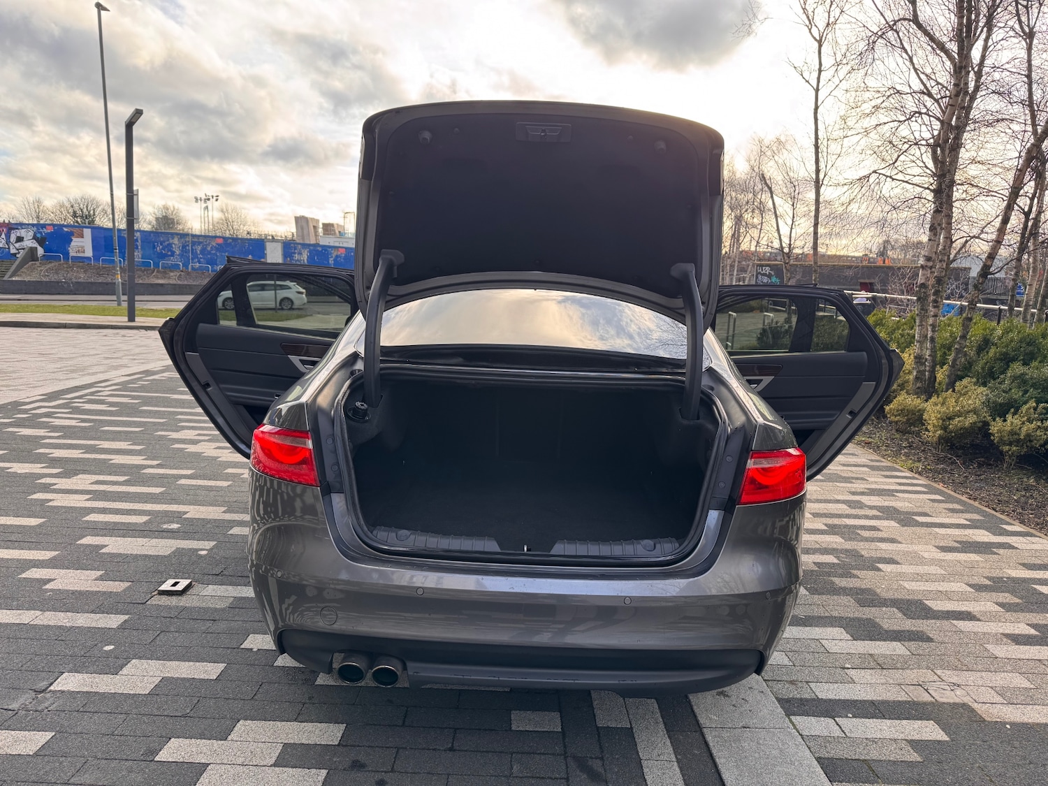 Used Jaguar XF 2017 for sale - 77264735: Photo 10