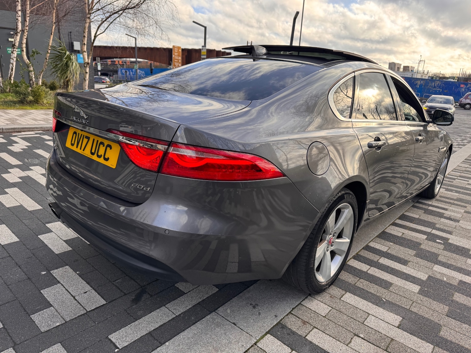 Used Jaguar XF 2017 for sale - 77264735: Photo 14