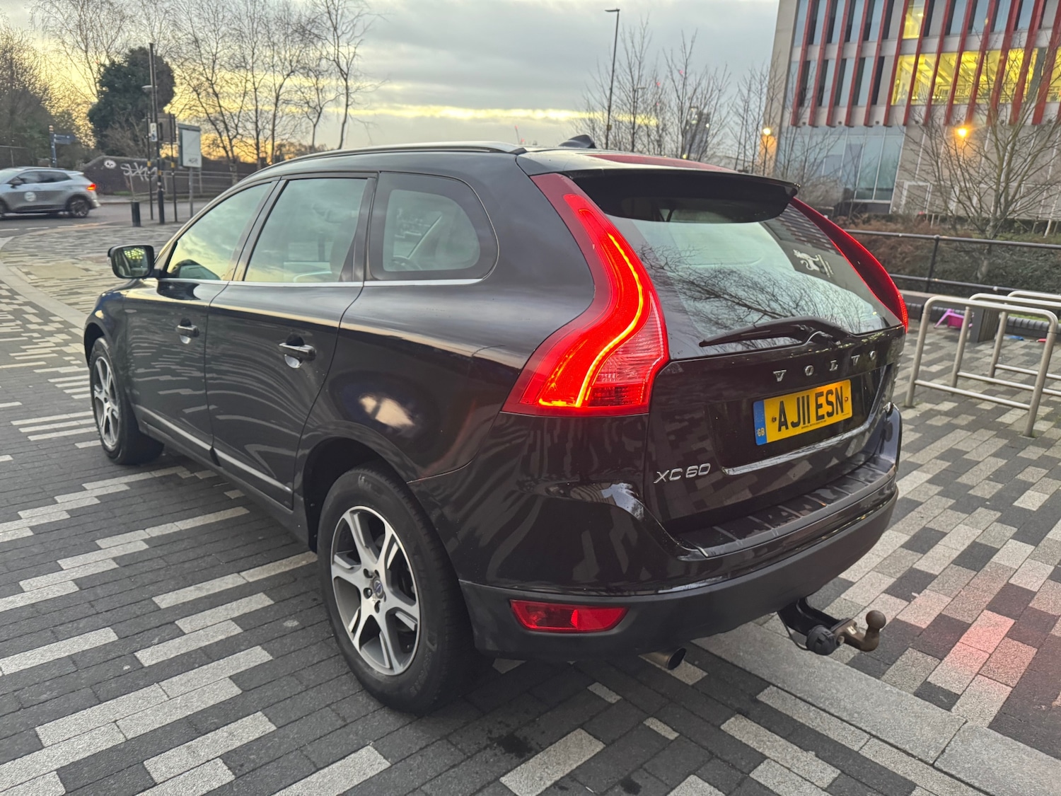 Used Volvo XC60 2011 for sale - 77090238: Photo 15