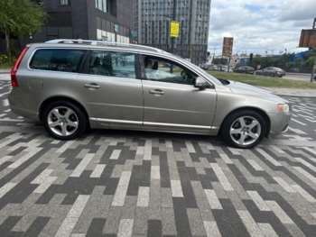 Used Volvo V70 2008 for sale - 74557019: Photo