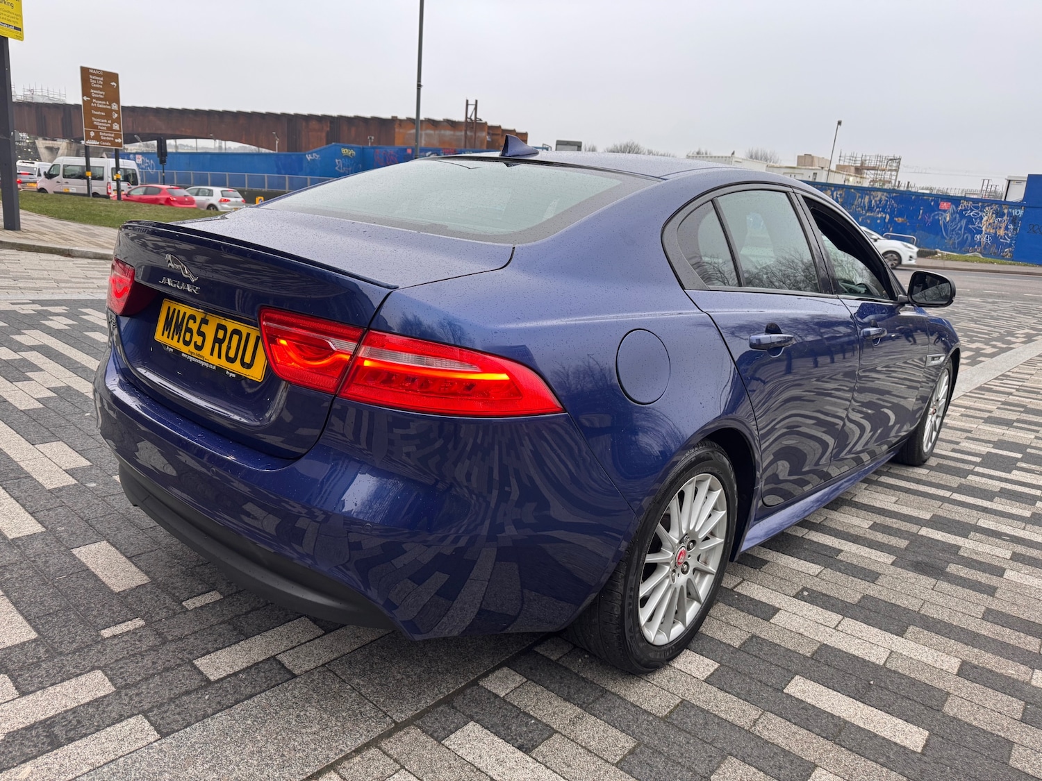 Used Jaguar XE 2015 for sale - 77413353: Photo 13