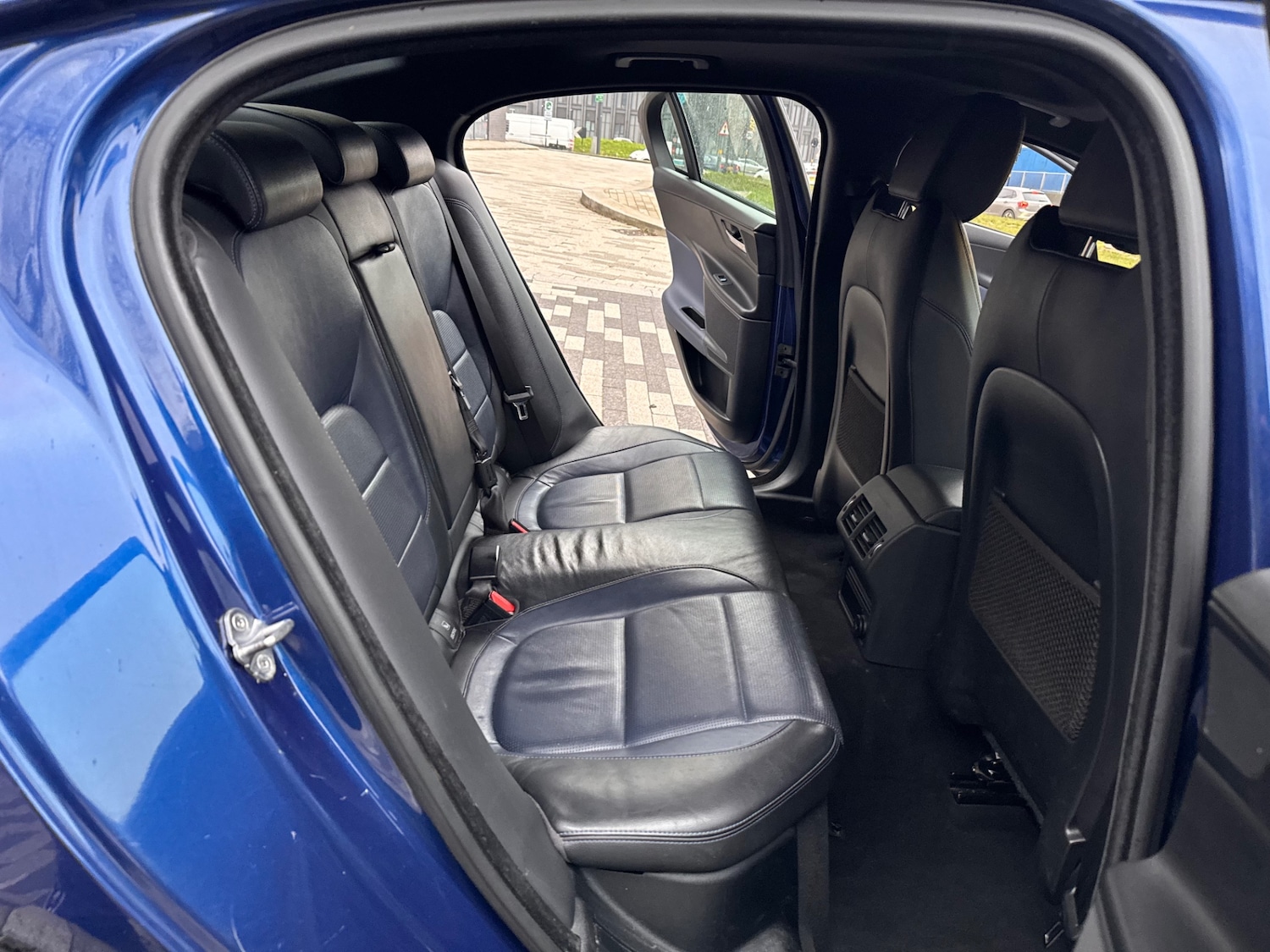 Used Jaguar XE 2015 for sale - 77413353: Photo 7