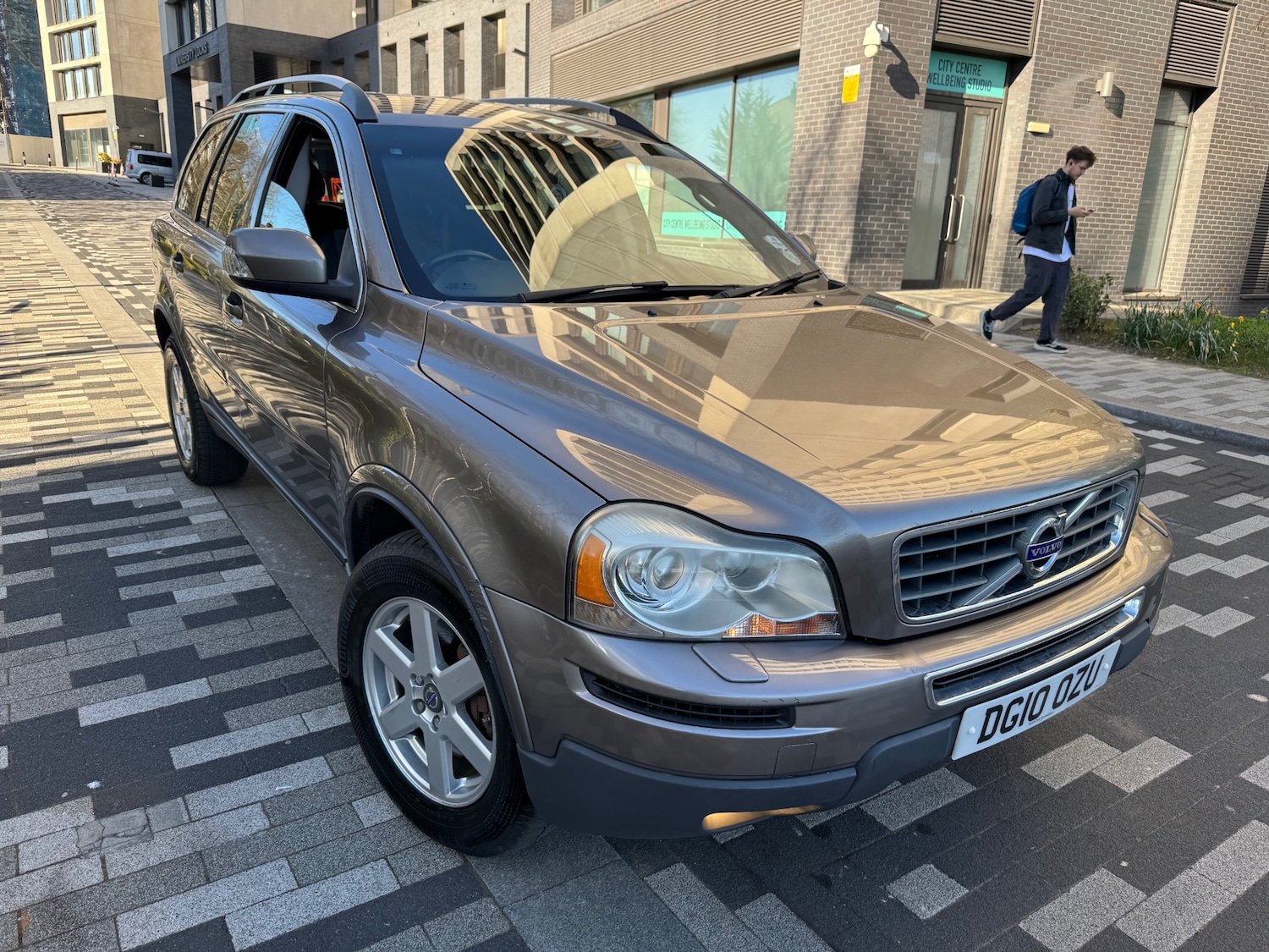 Used Volvo XC90 2010 for sale - 74226238: Photo 1