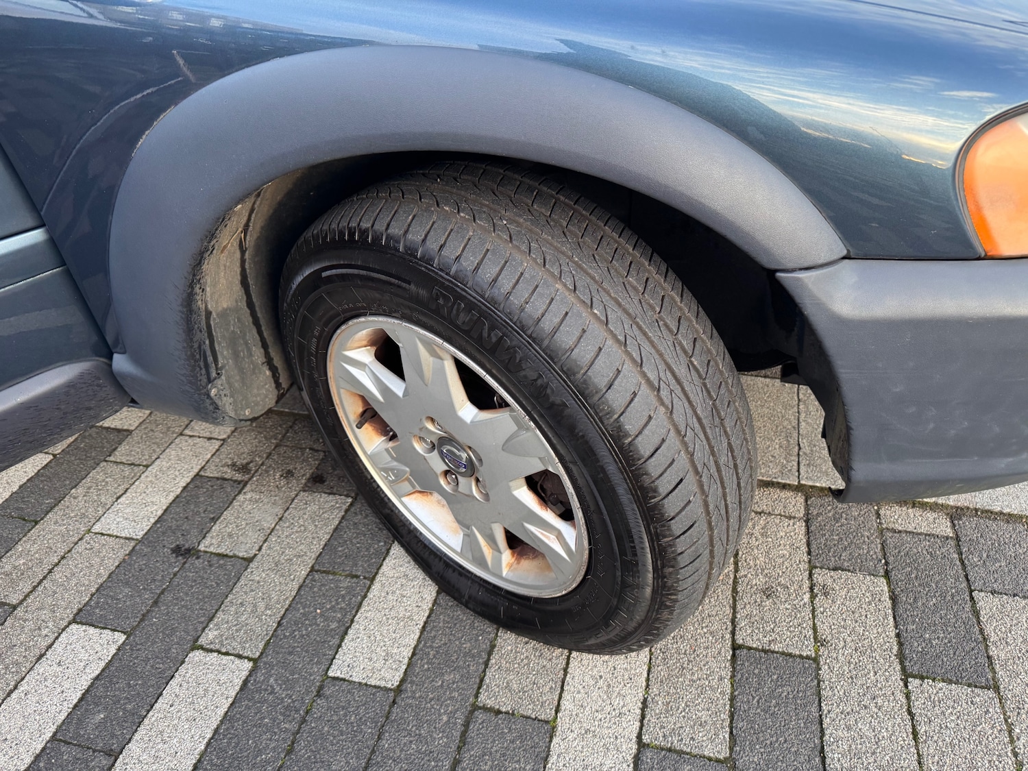 Used Volvo XC70 2007 for sale - 76963719: Photo 12