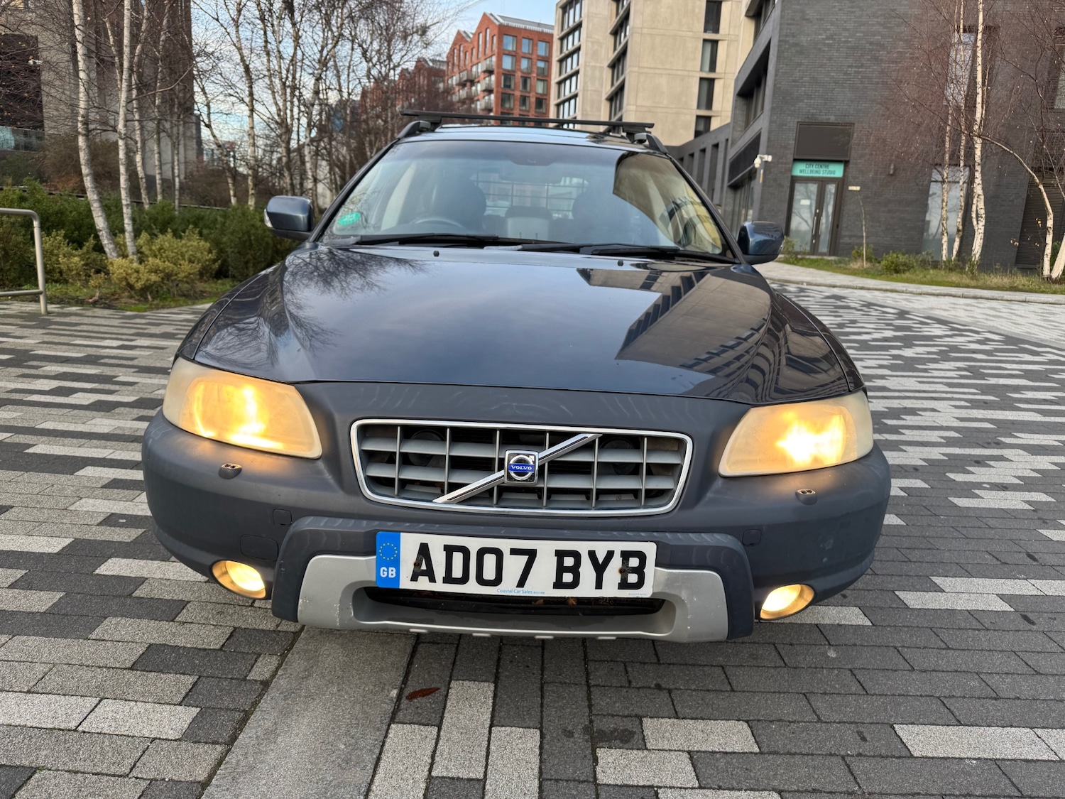 Used Volvo XC70 2007 for sale - 76963719: Photo 2