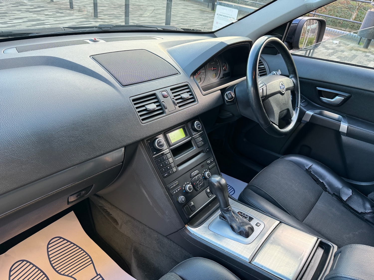 Used Volvo XC90 2010 for sale - 77721570: Photo 16