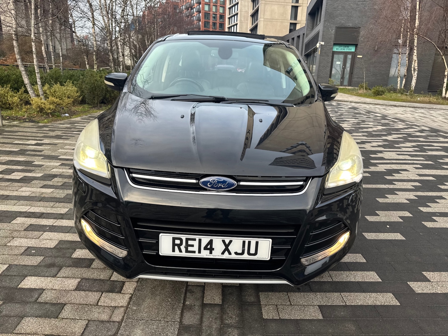 Used Ford Kuga 2014 for sale - 77121312: Photo 2