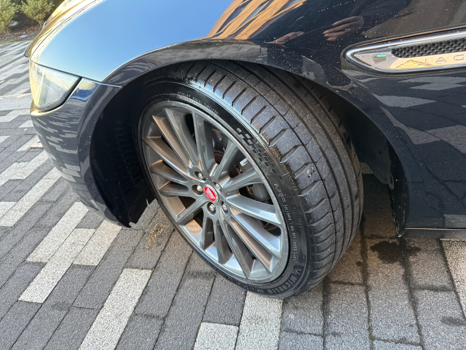 Used Jaguar XE 2015 for sale - 77165131: Photo 12