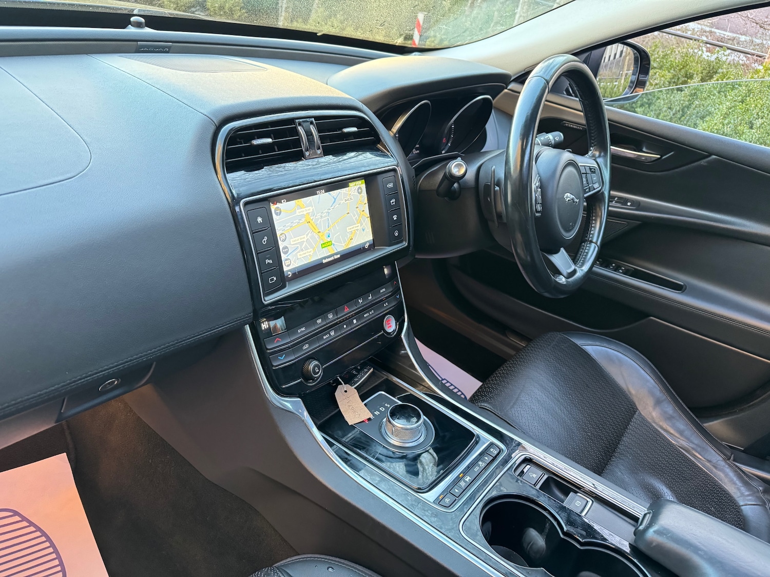 Used Jaguar XE 2015 for sale - 77165131: Photo 16