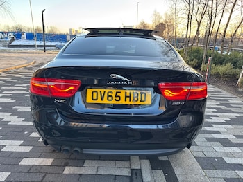 Used Jaguar XE 2015 for sale - 77165131: Photo