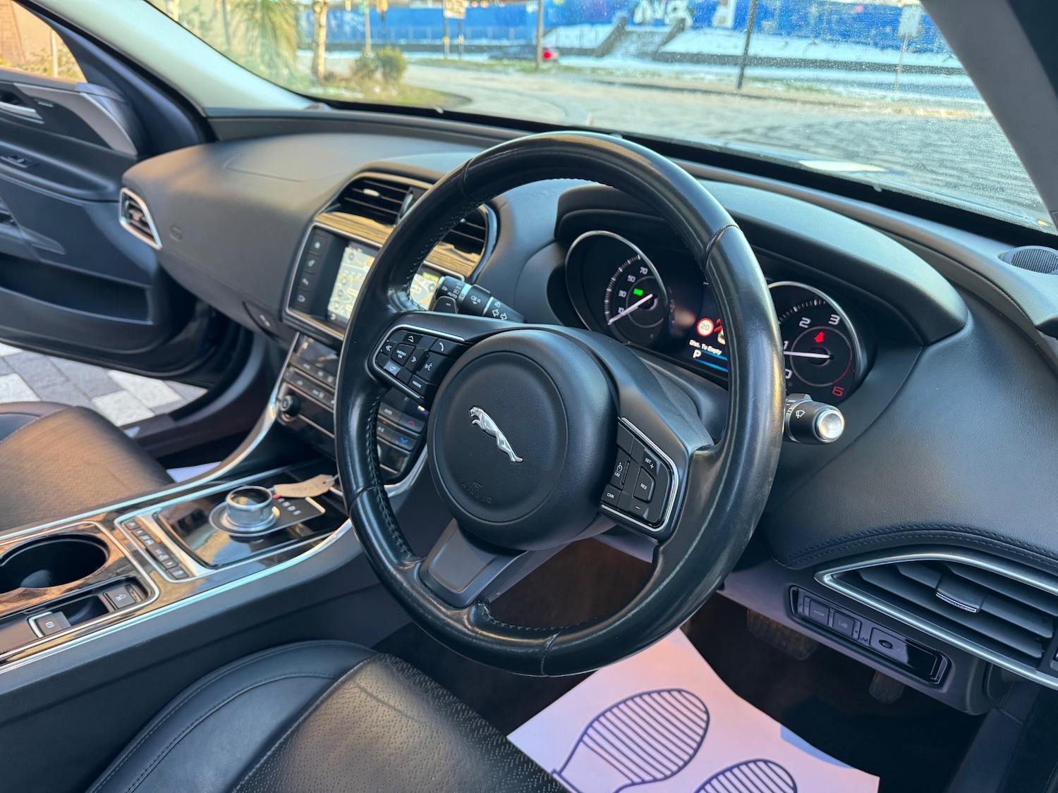 Used Jaguar XE 2015 for sale - 77165131: Photo 9