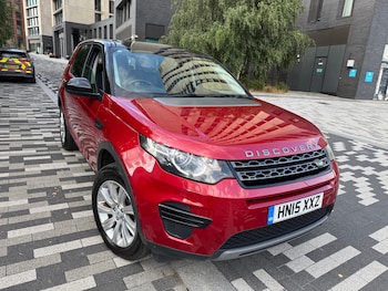 Used Land Rover Discovery Sport 2015 for sale - 79600773: Photo