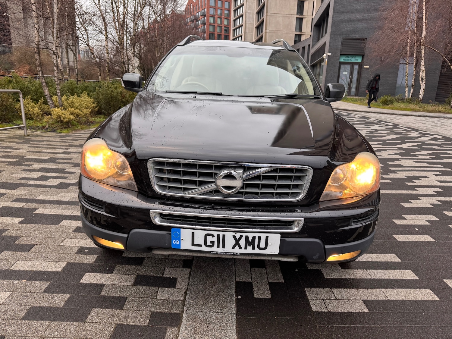 Used Volvo XC90 2011 for sale - 77289502: Photo 2