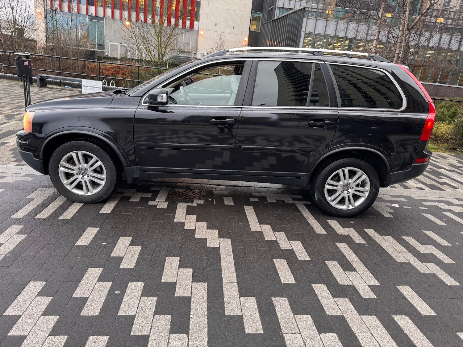 Used Volvo XC90 2011 for sale - 77289502: Photo 5