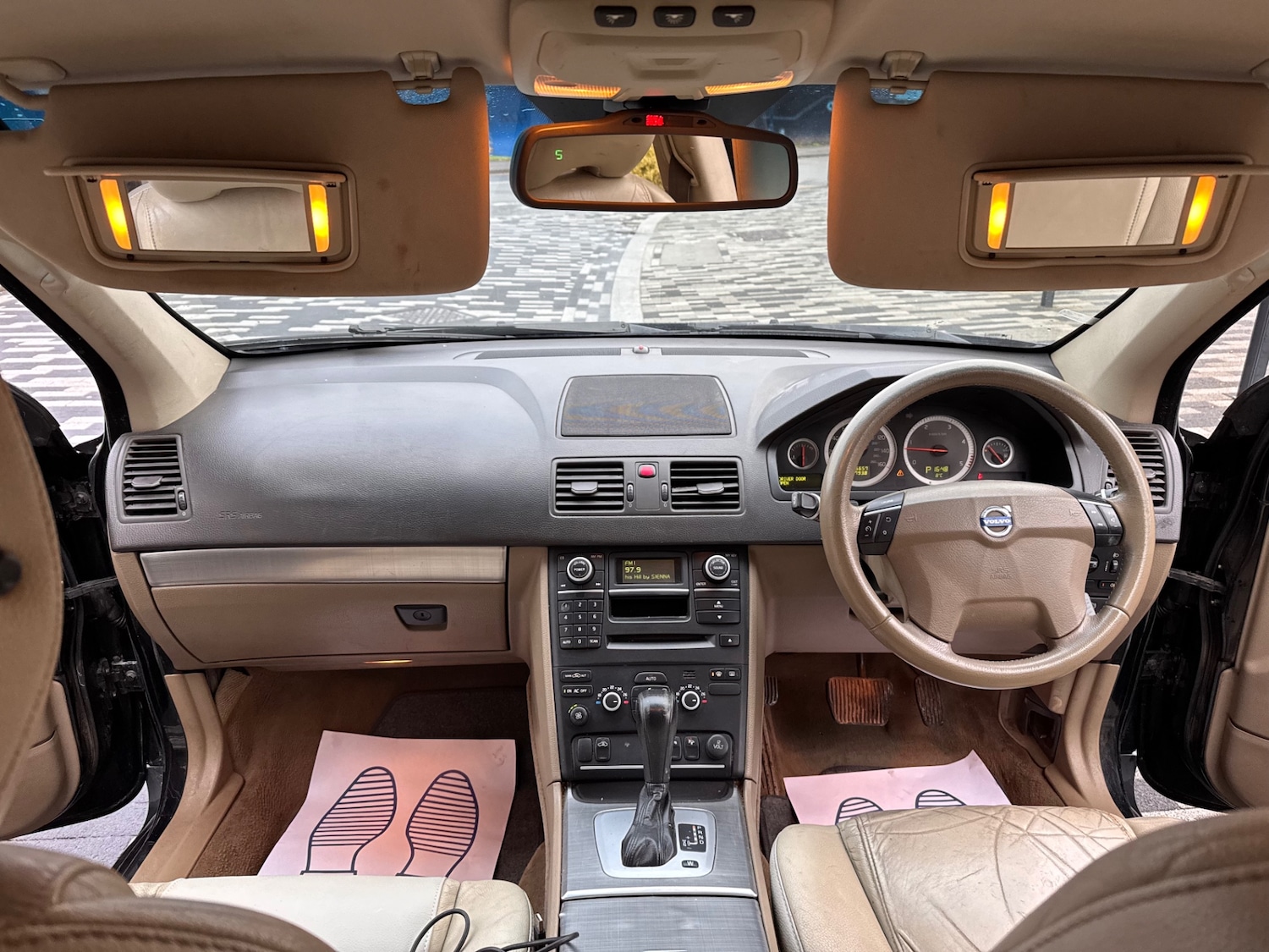 Used Volvo XC90 2011 for sale - 77289502: Photo 8