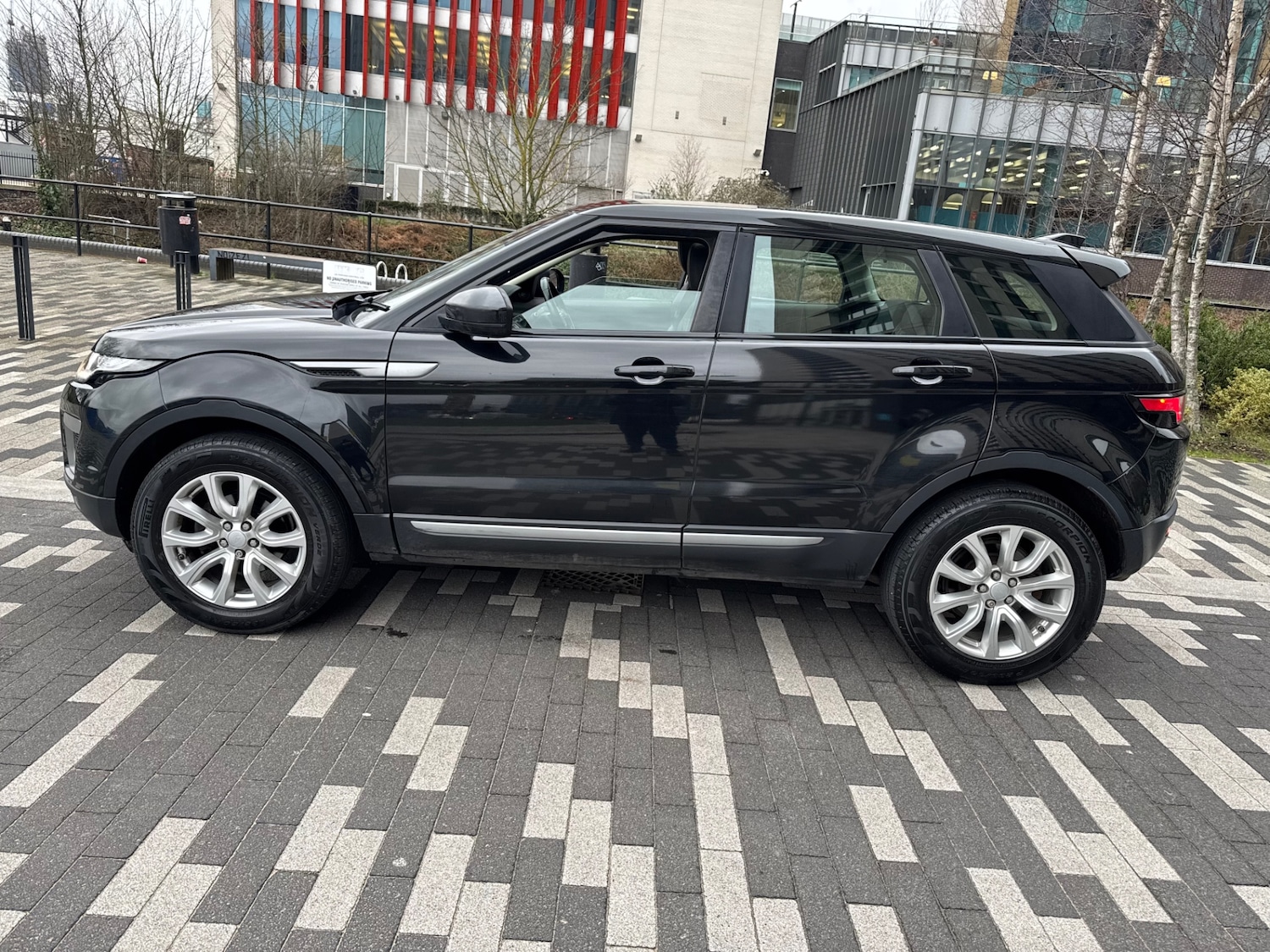 Used Land Rover Range Rover Evoque 2016 for sale - 77643885: Photo 5