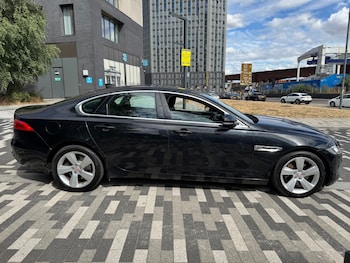 Used Jaguar XF 2016 for sale - 79424657: Photo