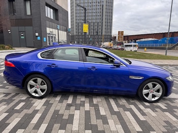 Used Jaguar XF 2017 for sale - 77484913: Photo