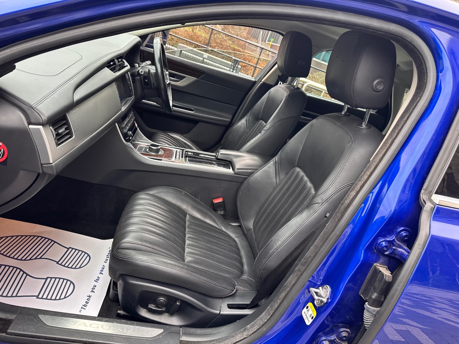 Used Jaguar XF 2017 for sale - 77484913: Photo 6